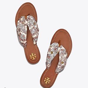 🌷🌷Tory burch🌷🌷 flat thong sandal